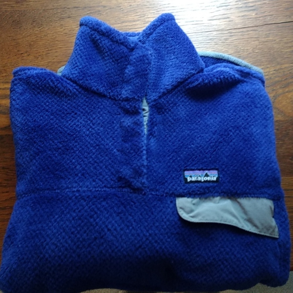 Patagonia retool snap pullover.